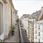 Rue Saint Didier Champs Elysees