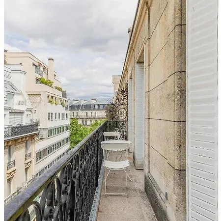 Rue Saint Didier Champs Elysees Paris