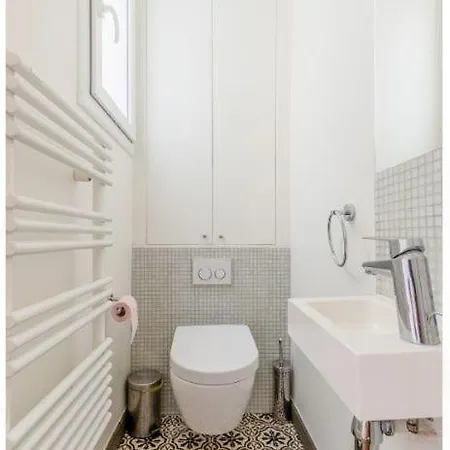 Apartment Rue Saint Didier Champs Elysees