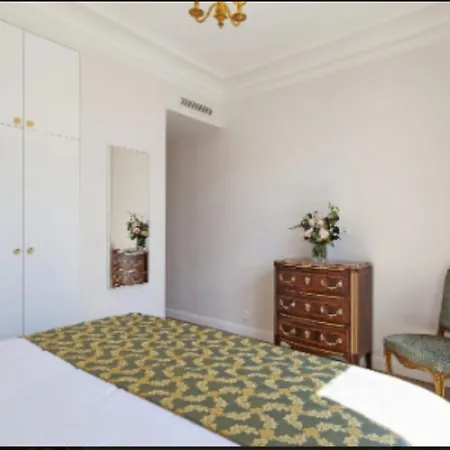 Apartment Rue Saint Didier Champs Elysees